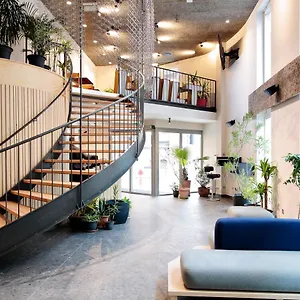 https://gregersen-art-premium-hostel.inbudapesthotels.com